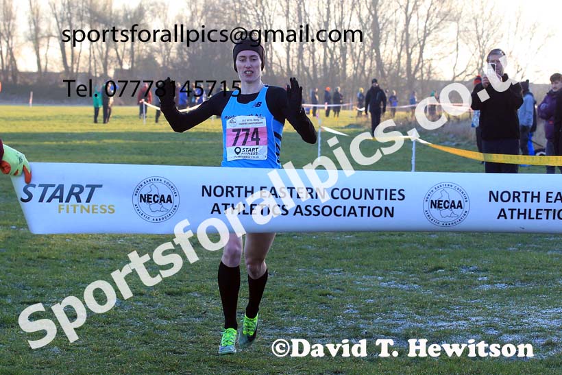Senior womens 2022 North Eastern Cross Country Champs., Temple Park, South Shields.  Photo: David T. Hewitson/Sports for All Pics